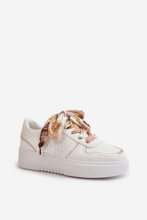 Sneakers model schoenen Dames met plateau Met decoratieve veters in de kleur wit Mistra Sneakers model schoenen Dames met plateau Met decoratieve veters in de kleur wit Mistra