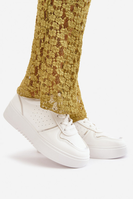 Sneakers model schoenen Dames met plateau Met decoratieve veters in de kleur wit Mistra Sneakers model schoenen Dames met plateau Met decoratieve veters in de kleur wit Mistra