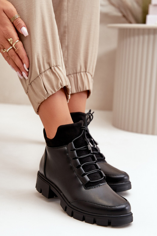 damesschoenen met lage hak gemaakt van eco-leer in de zwarte kleur Erisabelle