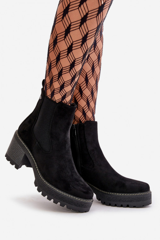 Dameslaarzen verwarmd met hakken gemaakt van eco-suède in de zwarte kleur Irissinae