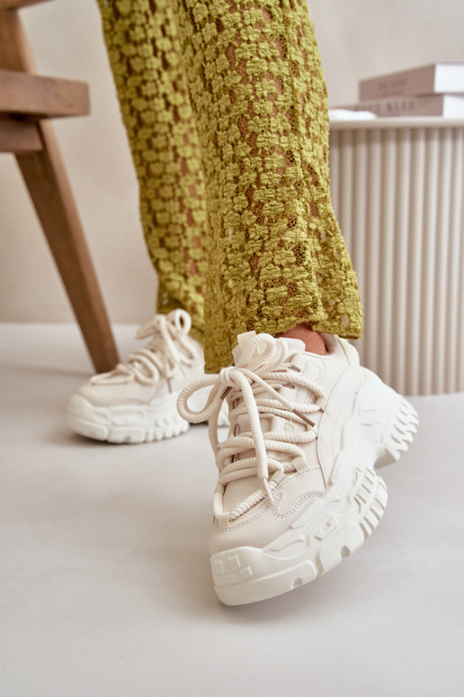 Sneakers model schoenen Dames met modieuze massieve zolen in ivoorkleur Nevela Sneakers model schoenen Dames met modieuze massieve zolen in ivoorkleur Nevela