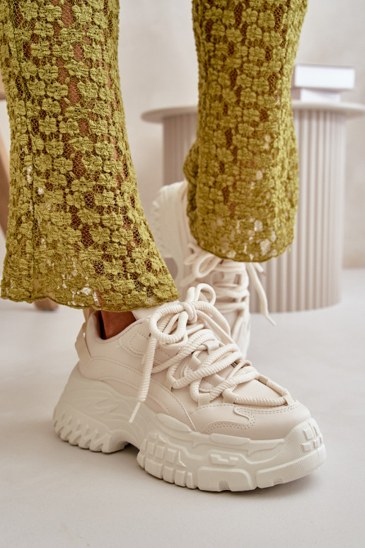 Sneakers model schoenen Dames met modieuze massieve zolen in ivoorkleur Nevela Sneakers model schoenen Dames met modieuze massieve zolen in ivoorkleur Nevela