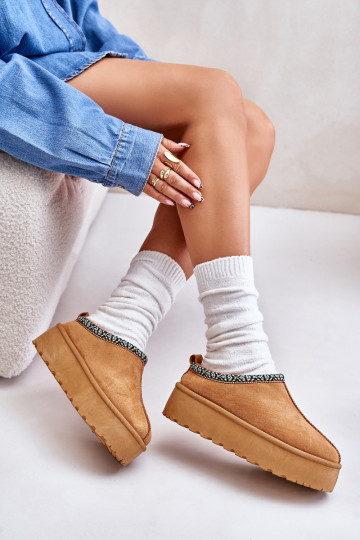 Slippers Dames met platform Z Haftem bruine kleur Neroma