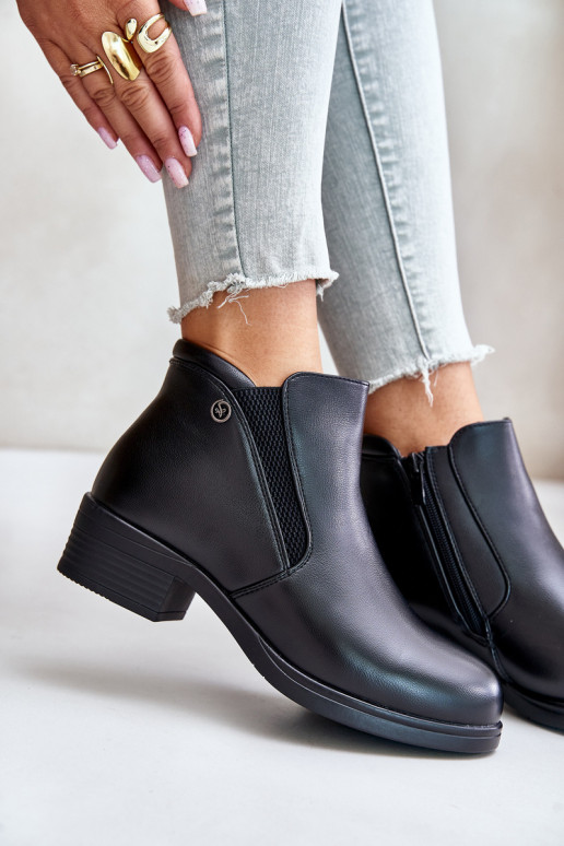 Laarzen Met een laag bovenInerk opInarmen met bont erin Vinceza 85150 zInart Laarzen Met een laag bovenInerk opInarmen met bont erin Vinceza 85150 zInart