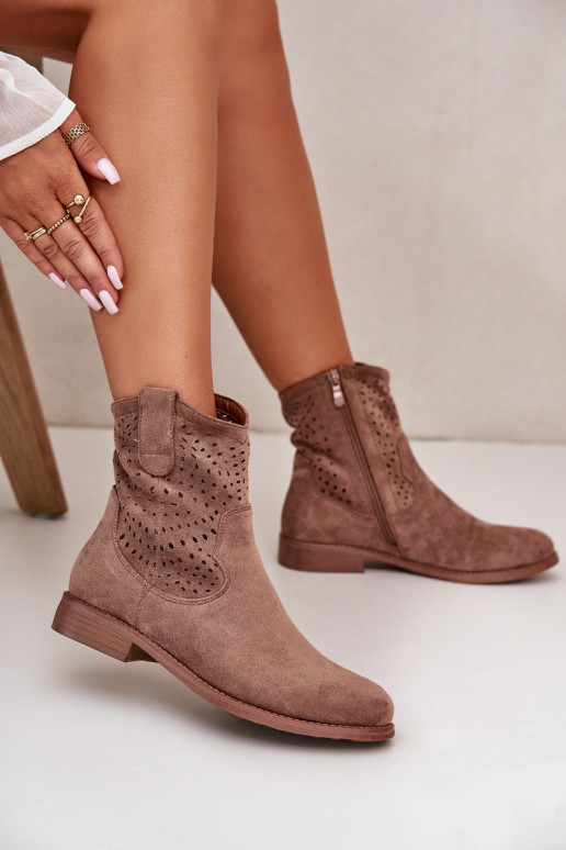 Dames opengewerkte hak met brede hak...