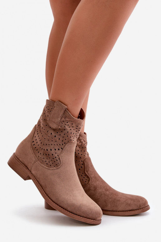 Dames opengewerkte hak met brede hak...