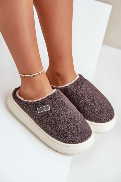 opInarmen Slippers Op dikke zool Big Star MM274134 grijs