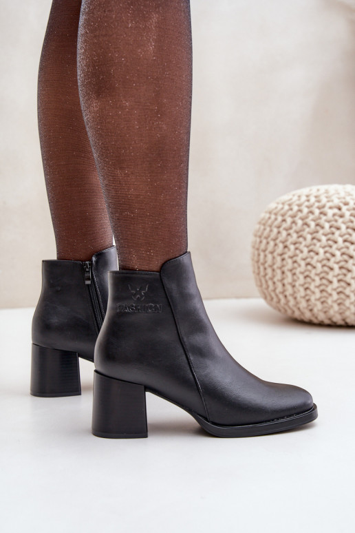 opInarmen Laarzen met hakken zInart Feliveth opInarmen Laarzen met hakken zInart Feliveth