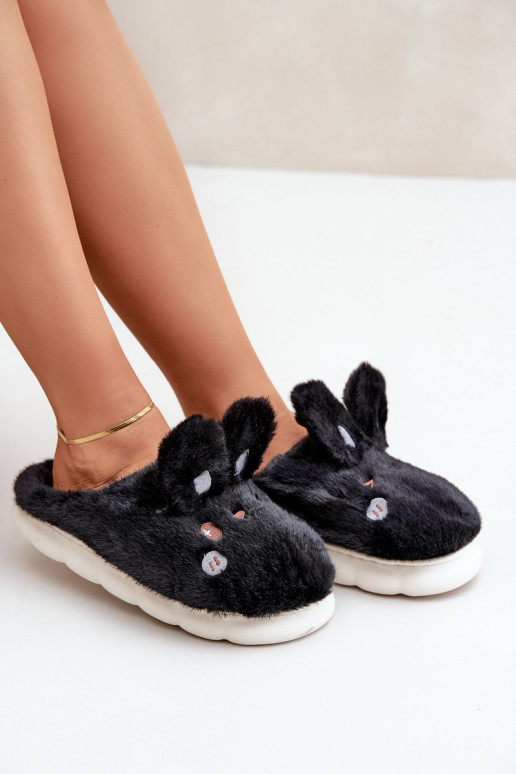 Pantoffels met een konijnen thema in zwart Įjungtatasha