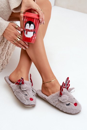 Kerstslippers met een rendier-thema in zandkleur Sylaia