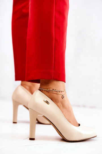 Hakken Sergio Leone beige Campbell 2