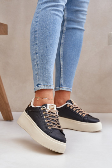 Sneakers model schoenen met platform Met sierlijki SznuróInkami zInart Fonetha
