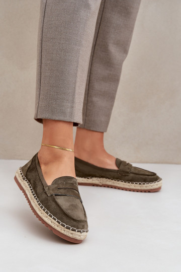 Espadrilles Met JutoIna Plecionką Op een platte zool kaki kleuren Shilova 2