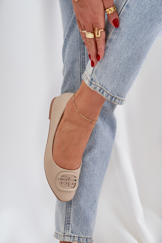 Ballerinas Op een platte zool met ornamenten beige Ainoria Ballerinas Op een platte zool met ornamenten beige Ainoria