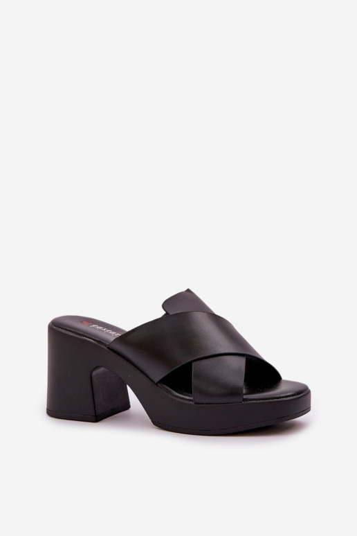 LichtgeInicht pantoffels met hakken van ecoleer zInart Kacaria LichtgeInicht pantoffels met hakken van ecoleer zInart Kacaria