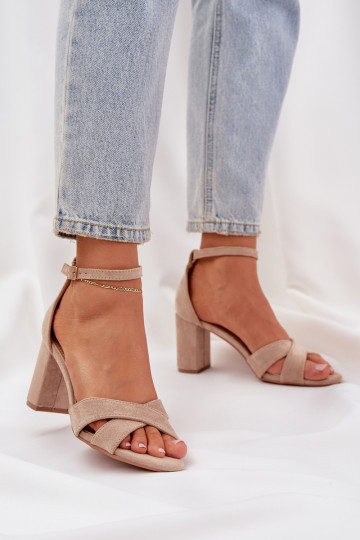 sandalen Op SłupkoInym Obcasie Z van eco-suèdeu beige Saniffia