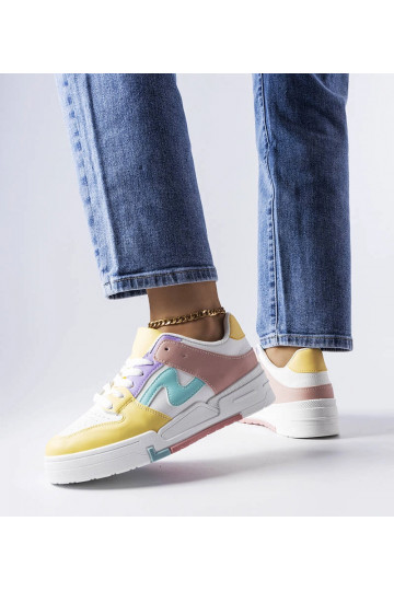 Pink og gule sko med en tyk... 2