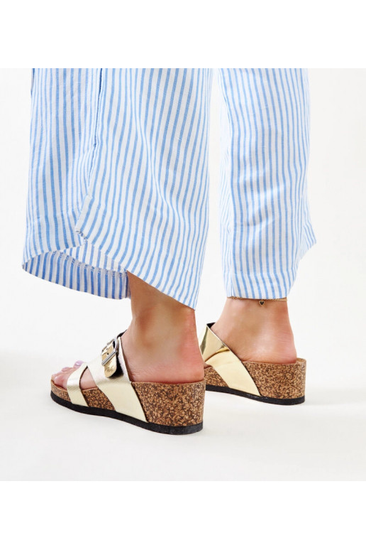 Donata Gold Metallic Wedge Sandaler