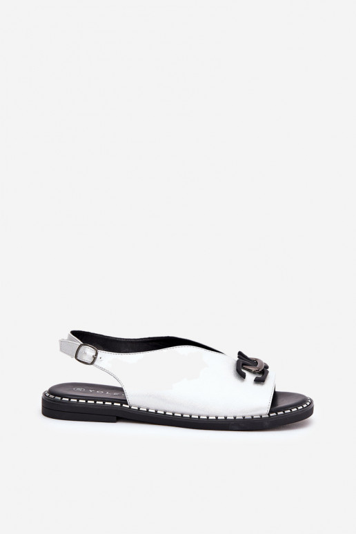 sandalen met brede hakken met ornamenten van ecoleer zilvere kleur Tillireta