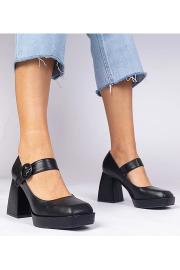 Zwarte pumps met vierkante...