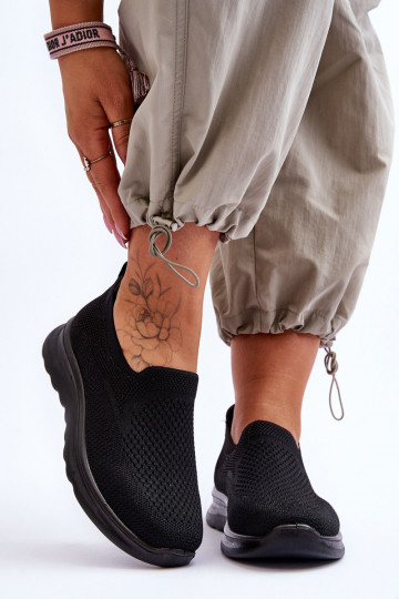 Dames Sportschoenen Instapmodel zwarte kleur Adiora