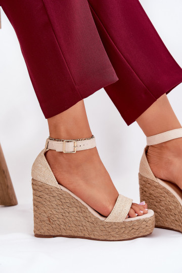 Dames sandalen Op de INig Met Vlecht beige Adelio 2