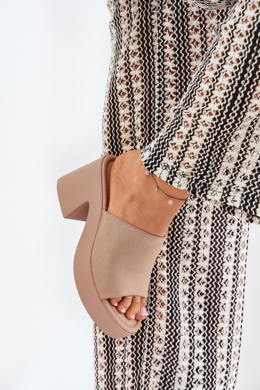 Damespantoffels met hakken en platform kaki kleuren Omeisa Damespantoffels met hakken en platform kaki kleuren Omeisa