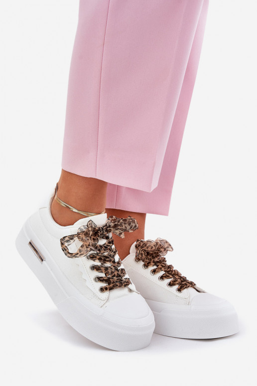 Vrijetijdsschoenen met platform Met sierlijk Vetersluitingm Initte kleur Zidora Vrijetijdsschoenen met platform Met sierlijk Vetersluitingm Initte kleur Zidora