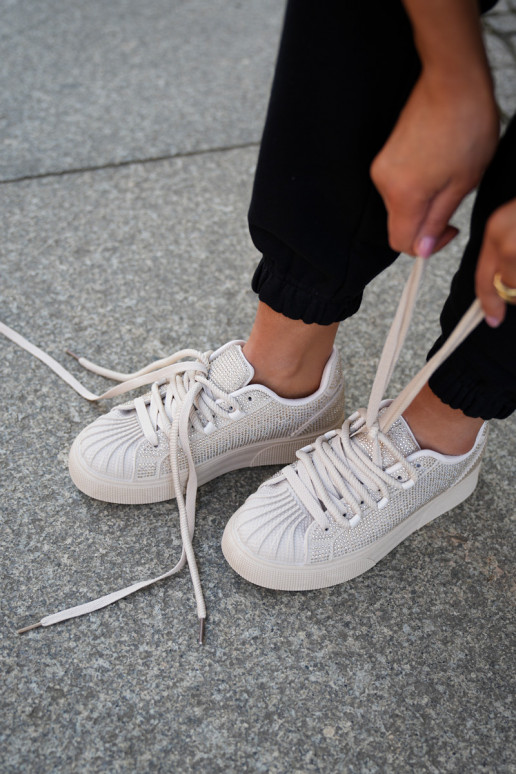 Sneakers model schoenen Dames met decoratie en platform in zandkleur Eanneth Sneakers model schoenen Dames met decoratie en platform in zandkleur Eanneth