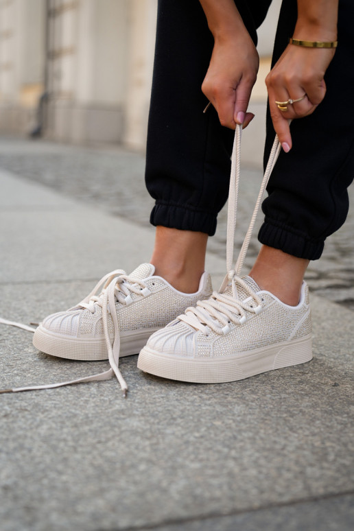 Sneakers model schoenen Dames met decoratie en platform in zandkleur Eanneth Sneakers model schoenen Dames met decoratie en platform in zandkleur Eanneth
